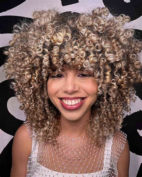 Embrace the Versatility of Curly Wigs with Bangs