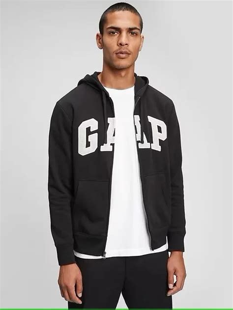 Embracing Comfort and Style with Gap Women's Sweatshirts