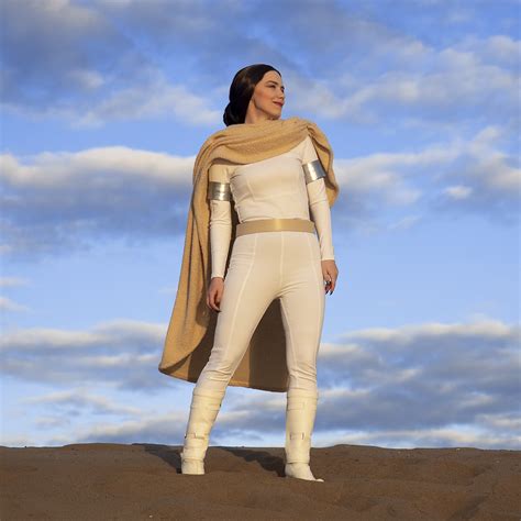 Embracing Courage and Strength: Unveiling the Iconic Padmé Amidala Arena Outfit