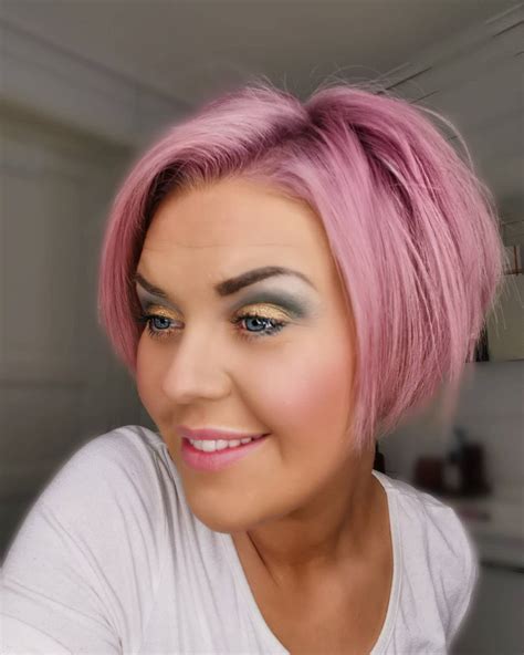 Embracing the Allure of Short Pink Hair: A Journey of Expression and Empowerment