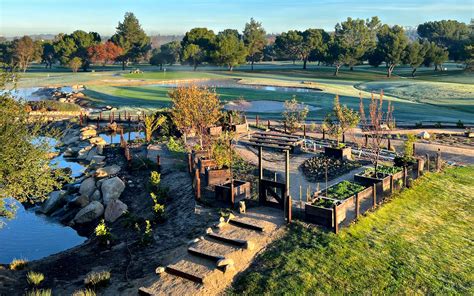 Embracing the Allure of Temecula Resorts