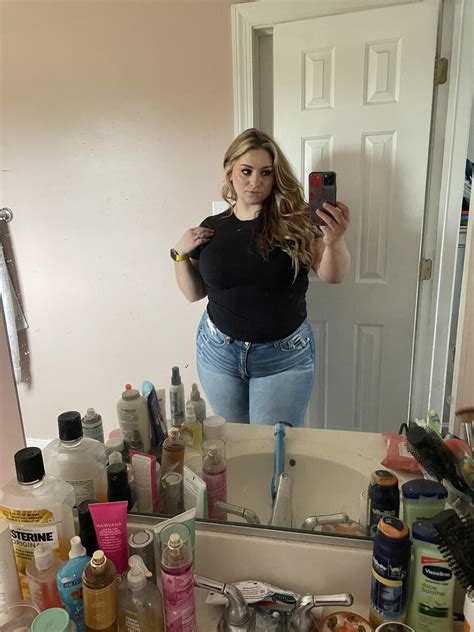 Embracing the Curvaceous: A Comprehensive Guide to Sweet Becca BBW