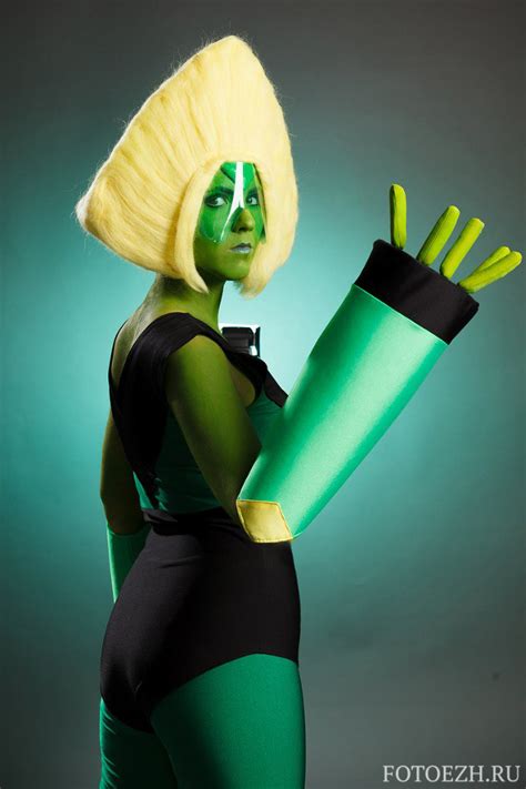 Embracing the Emerald Enigma: A Comprehensive Guide to Peridot Steven Universe Cosplay