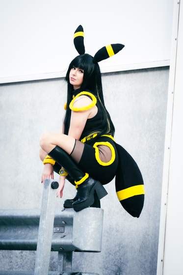 Embracing the Essence of Darkness and Elegance: The Ultimate Guide to Umbreon Cosplay