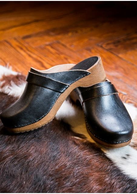 Embracing the Timeless Appeal of Wood Clogs: A Comprehensive Guide