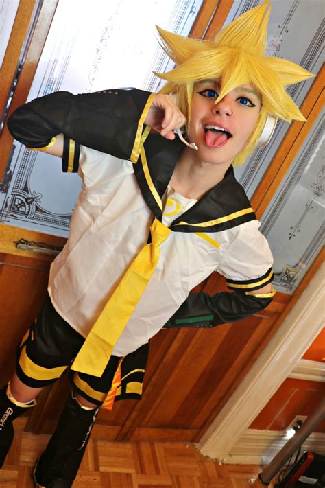 Embracing the World of Len Kagamine Cosplay: A Guide to Captivating Transformations