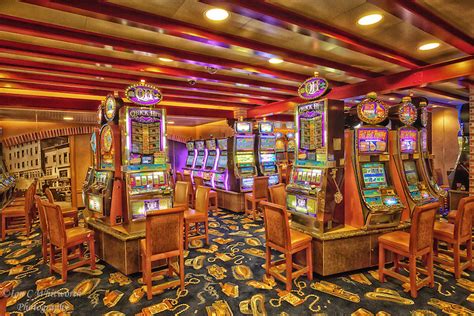 Emerald Princess Casino: A Comprehensive Review