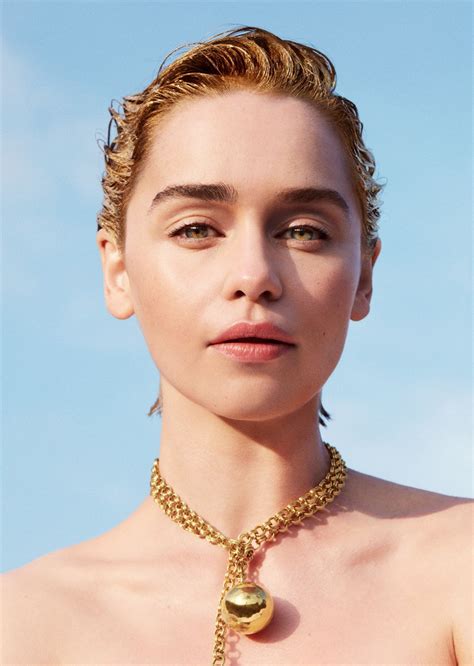 Emilia Clarke: A Global Icon of Beauty and Confidence