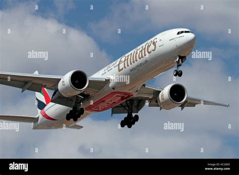 Emirates 777-300ER: The Ultimate Long-Haul Flyer