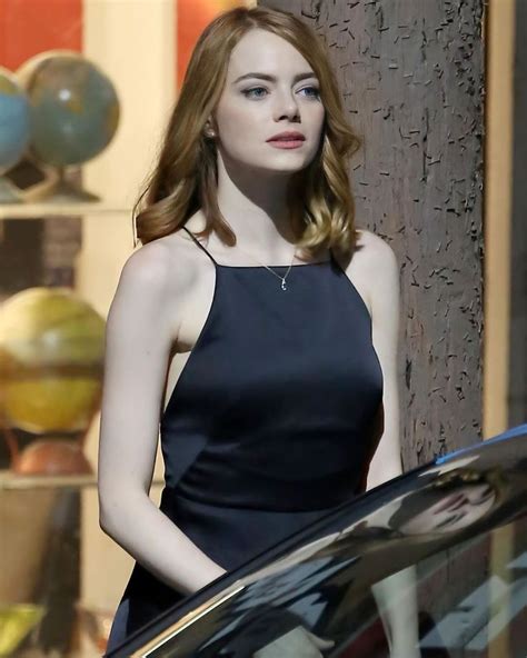 Emma Stone: A Style Empress Worthy of Scrutiny