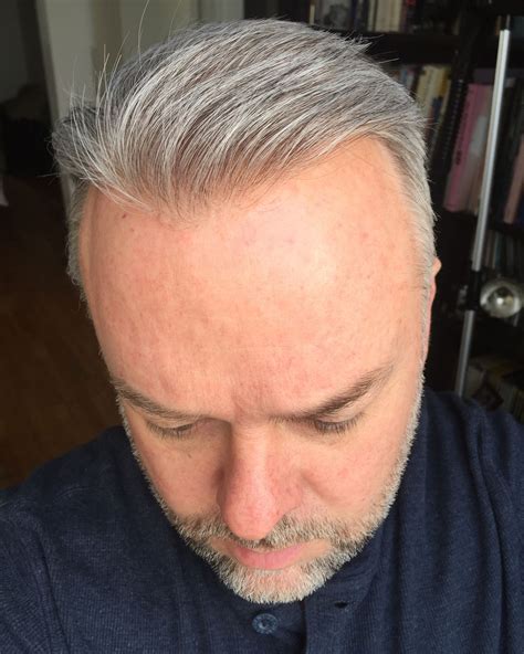 Empowering Transitions: Embracing the Silver Crown with a Men's White Hair Wig