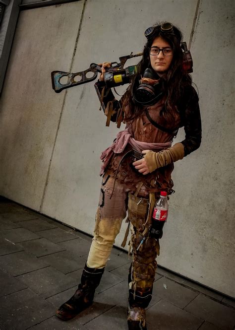 Empowering Women, Reigniting the Wasteland: The Allure of Female Fallout Cosplay