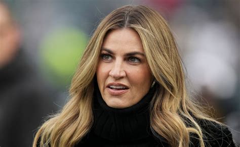 Empowering Women in Sports: The Legacy of Erin Andrews