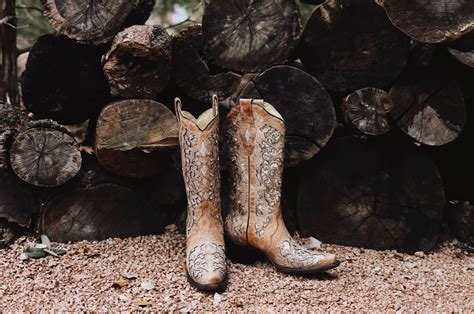 Empowering Women with Style: A Comprehensive Guide to Cowboy Boots in Brown