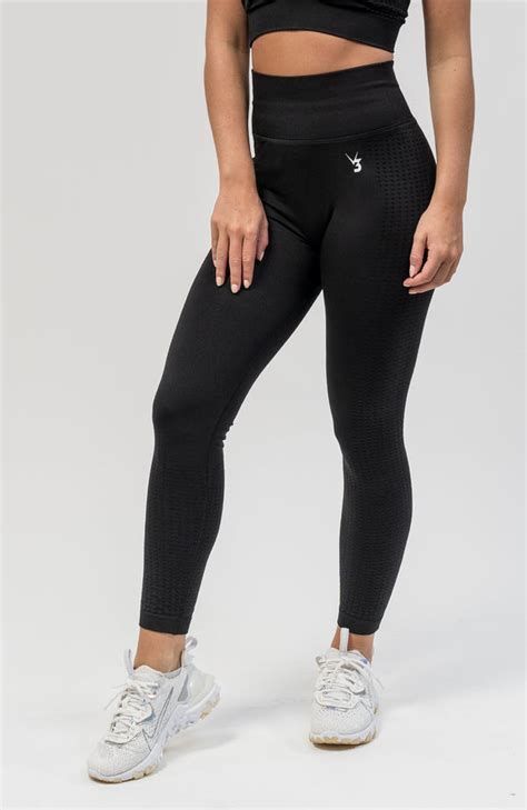 Empowering Women with Superior Running Leggings: A Comprehensive Guide to Enhanced Performance