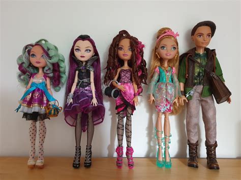 Enchanted Footwear: A Comprehensive Guide to Ever After High Doll Shoes