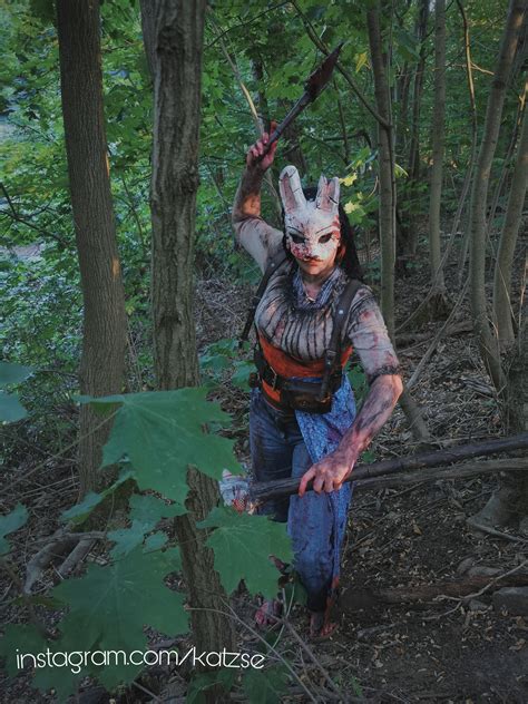 Enchanting Embodiment of the DBD Huntress: A Cosplay Masterpiece