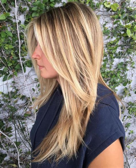 Enchanting Long Blonde Hairstyles for Women: 10,000+ Styles