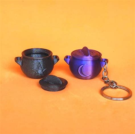 Enchanting Mini Cauldrons: A Versatile Tool for Endless Culinary Adventures