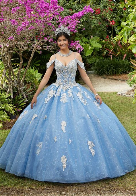 Enchanting Quinceañera Dresses in Verdant Hues: An Ode to Style and Grace