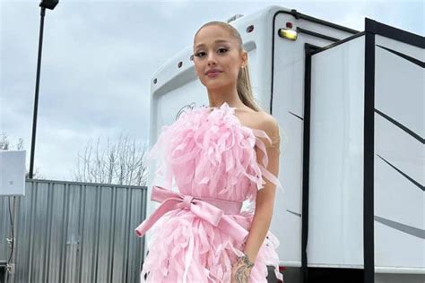 Enchanting Transformations: Beguiling into Ariana Grande for Halloween