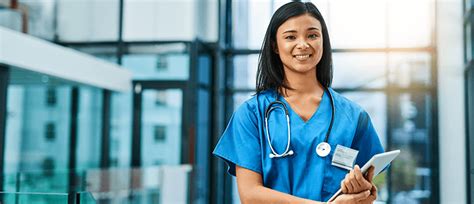 Enrolled Nurse in Singapore: Exploring Career Prospects and Salary Expectations