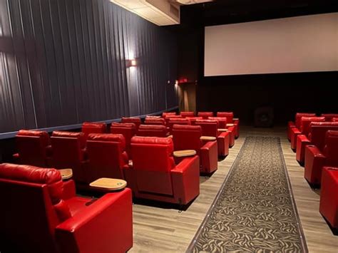 Entertainment Cinemas Lebanon NH: A Guide to the Best Movie Theaters