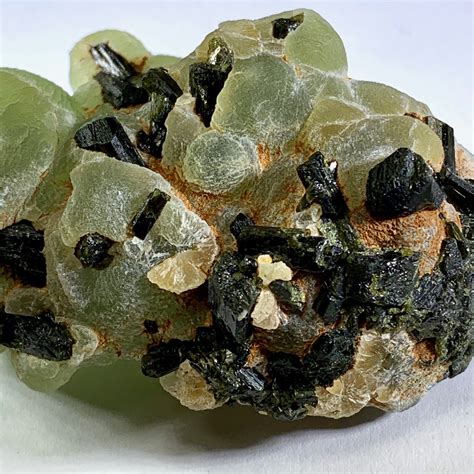 Epidote and Prehnite: A Synergistic Partnership