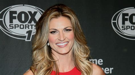 Erin Andrews: A Trailblazing Sportscaster