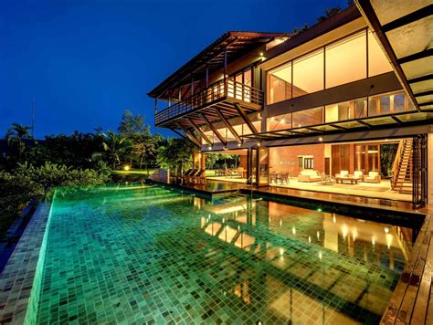 Escape to Tranquility: Unwind in Mangala's Serene Surroundings