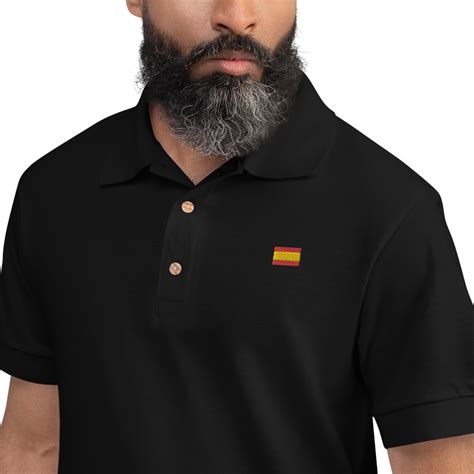 España Polo Shirt: A Timeless Classic for Every Occasion