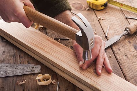 Essential Carpenter Tools