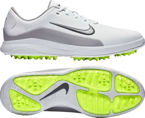 Essential Considerations For Choosing The Perfect Golf Shoes