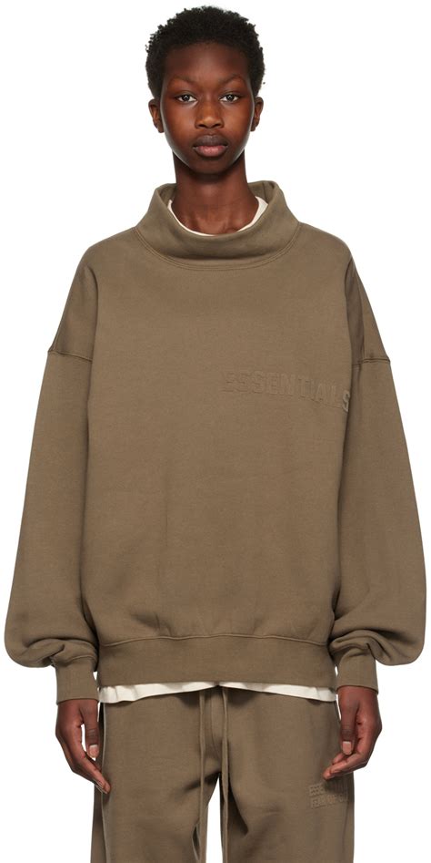 Essentials Mock Neck Sweatshirt: A Wardrobe Staple for All Seasons