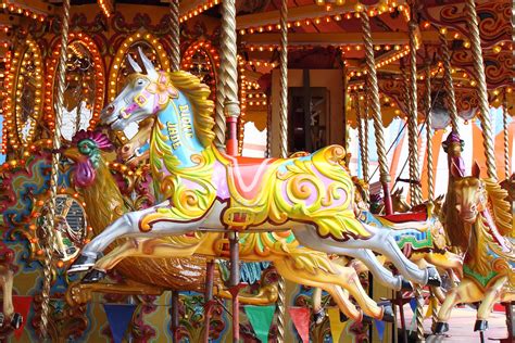 Ever Wondered What "Carousel" Means in Tamil? Your Funfair Fun Fact!