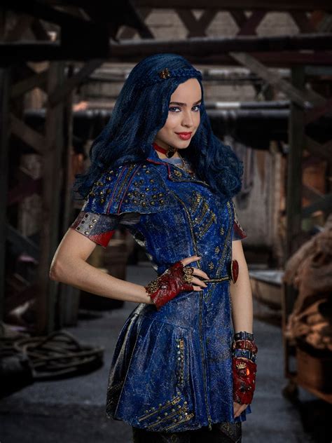 Evie's Enchanting Evolution in Descendants 2: A Style Icon's Journey