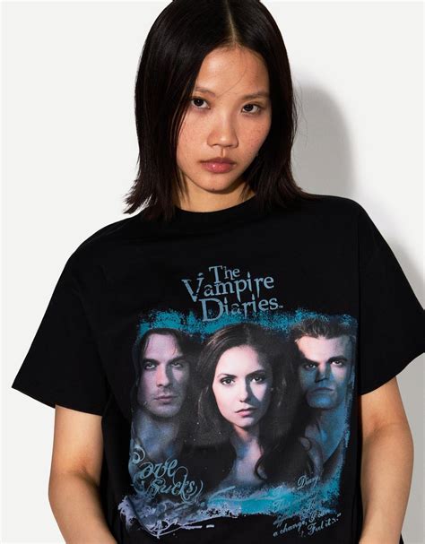 Evolution of the Vampire Diaries T-Shirt