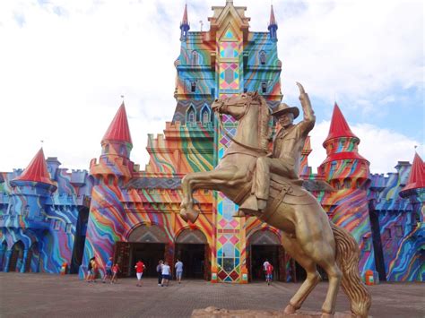 Excursão Beto Carrero: Guia Completo para uma Aventura Inesquecível no Maior Parque Temático da América Latina