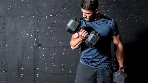 Exercise Compression Shirts: Enhancing Performance and Recovery