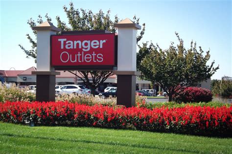 Experience Unparalleled Shopping Extravaganza at Tanger Outlets Hershey, Hershey, PA