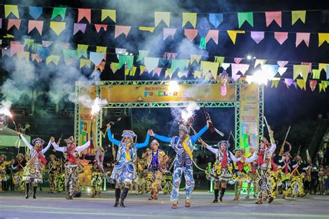 Experimente a Vibrante Cultura Amazônica: Embarque na Magia do Festival Folclórico do Amazonas