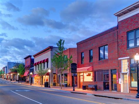 Explore Downtown Blacksburg: