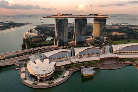 Explore Singapore's Vibrant Culture