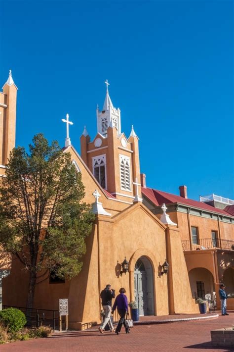 Explore the Enchanting City of Albuquerque: