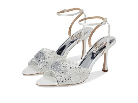 Explore the Enchanting World of Badgley Mischka Shoes: Elegance, Timeless Style, and Unrivaled Craftsmanship