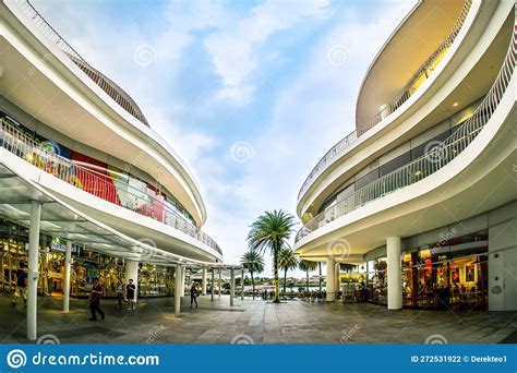 Explore the Majestic Vivocity Shopping Mall