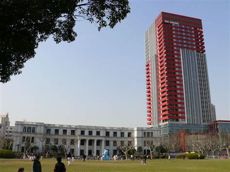 Explore the Prestigious East China Normal University: A Comprehensive Guide