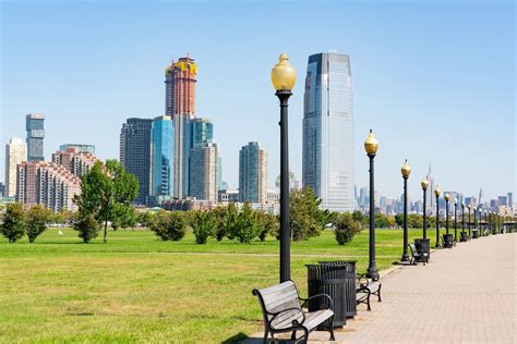 Explore the Thriving Jersey City Real Estate Market