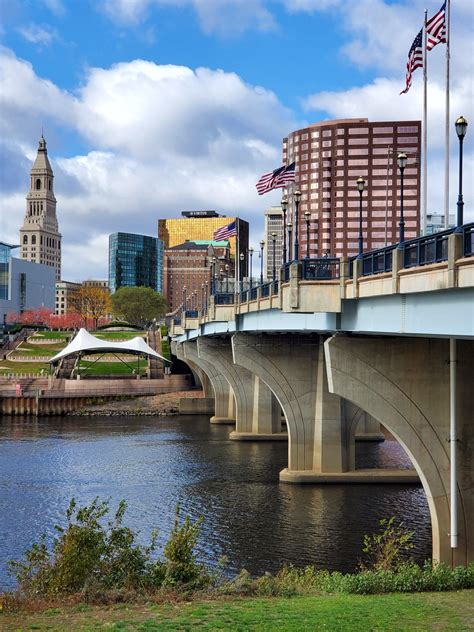 Explore the Vibrant City of Hartford