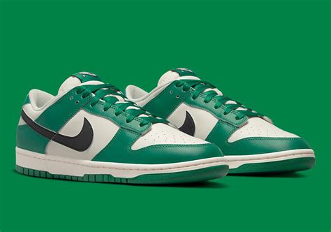 Exploring the Allure of Lottery Pack Dunks: A Comprehensive Insight